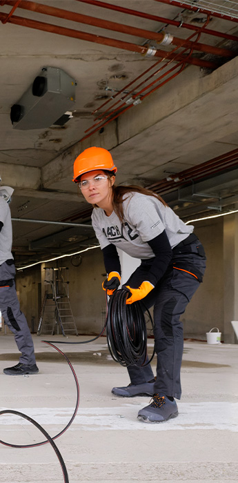 slider-card-construction